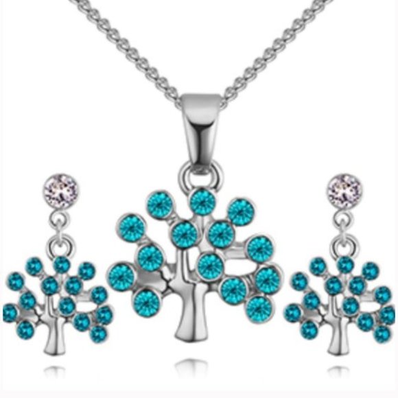 Silver Tone Blue Crystal Lucky Tree Necklace Set - Picture 1 of 1